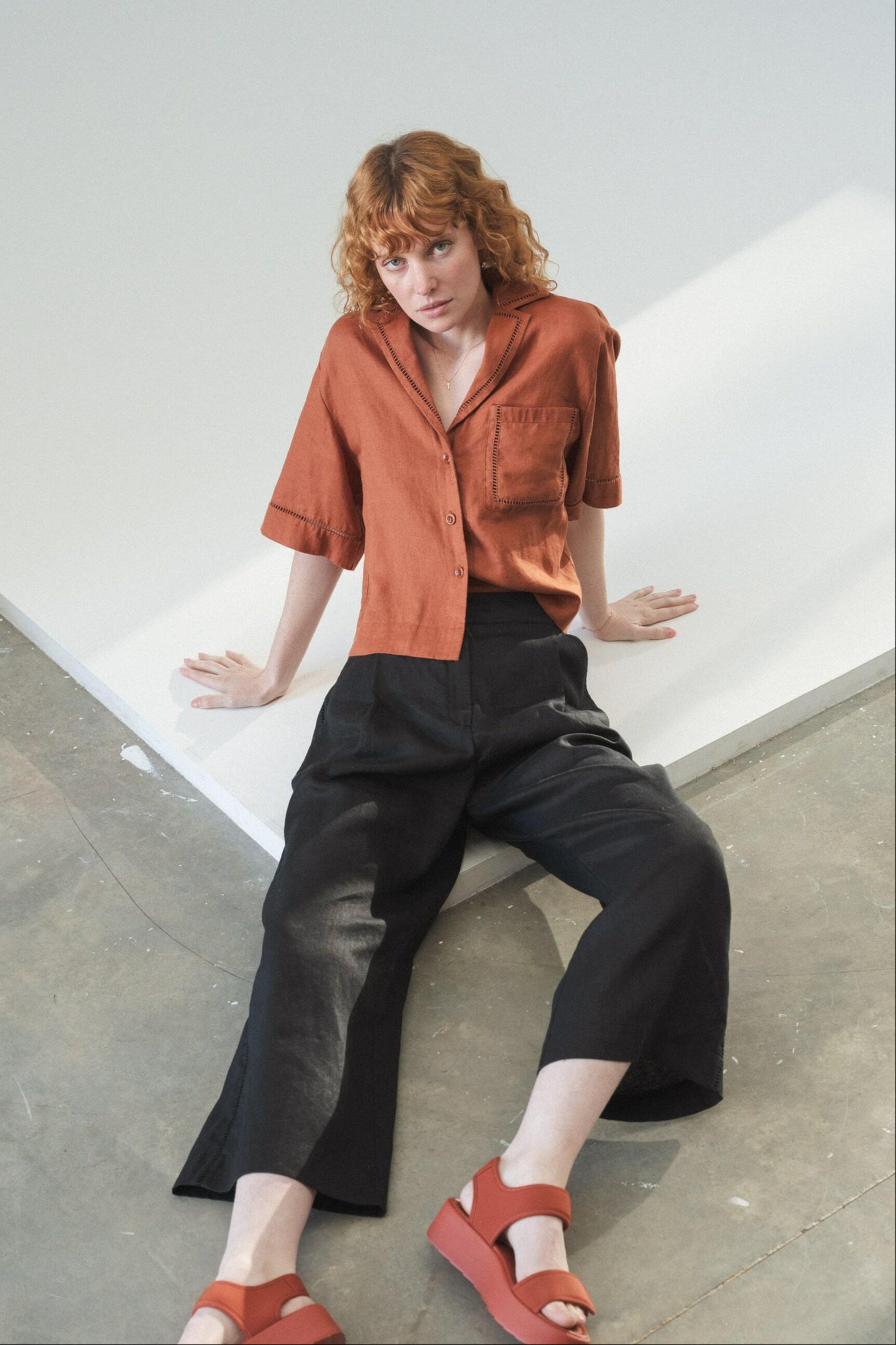 RIKA BLACK LINEN PANTS