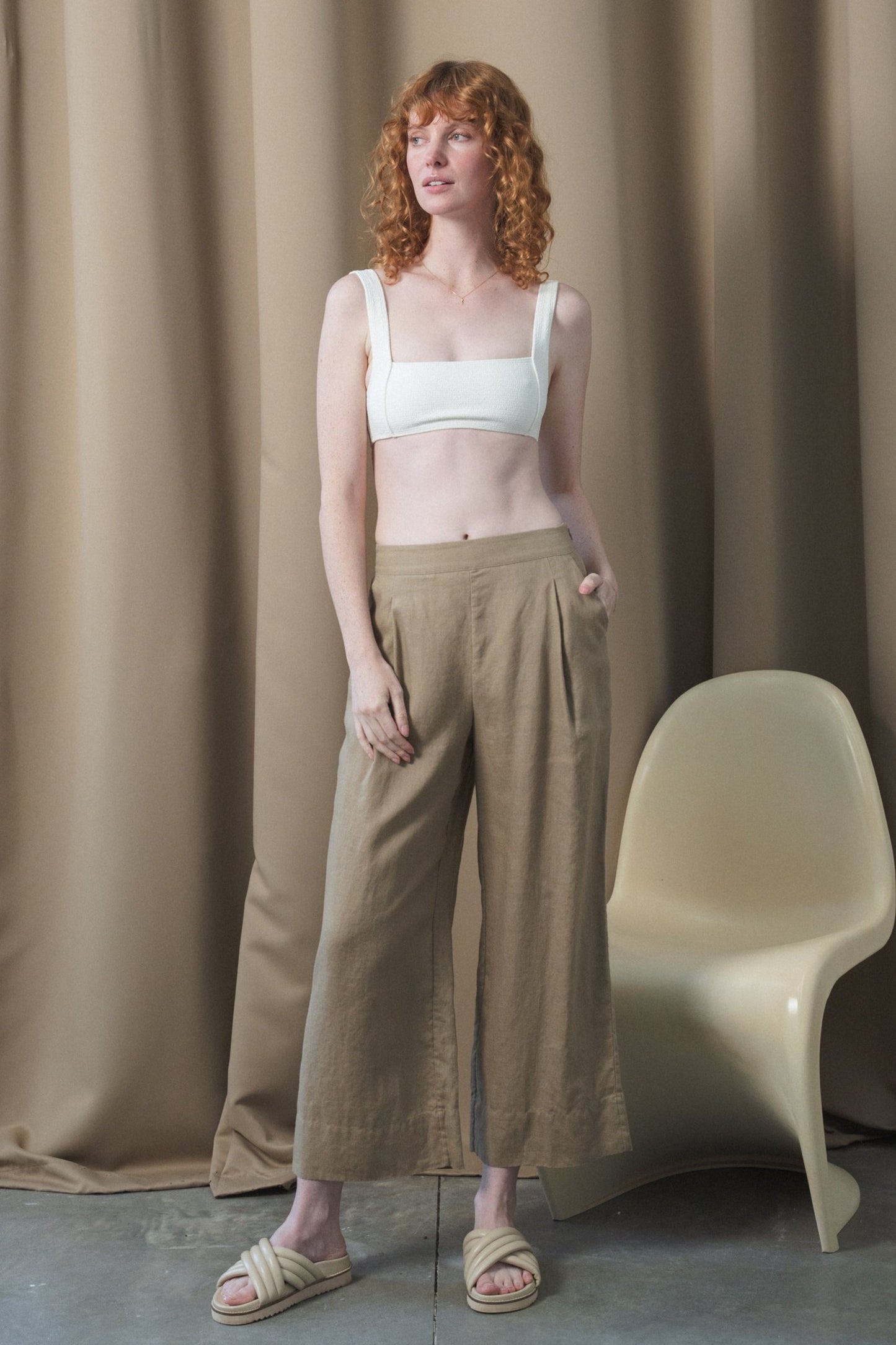 IVY TAUPE LINEN CROP PANTS